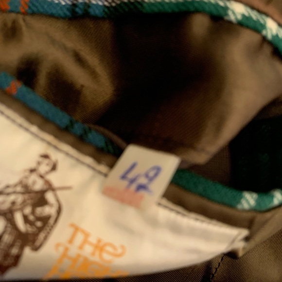 The highland house of laurie
Vtg Tartan Green Plaid Scottish Suit Coat Jacket - Picture 9 of 9